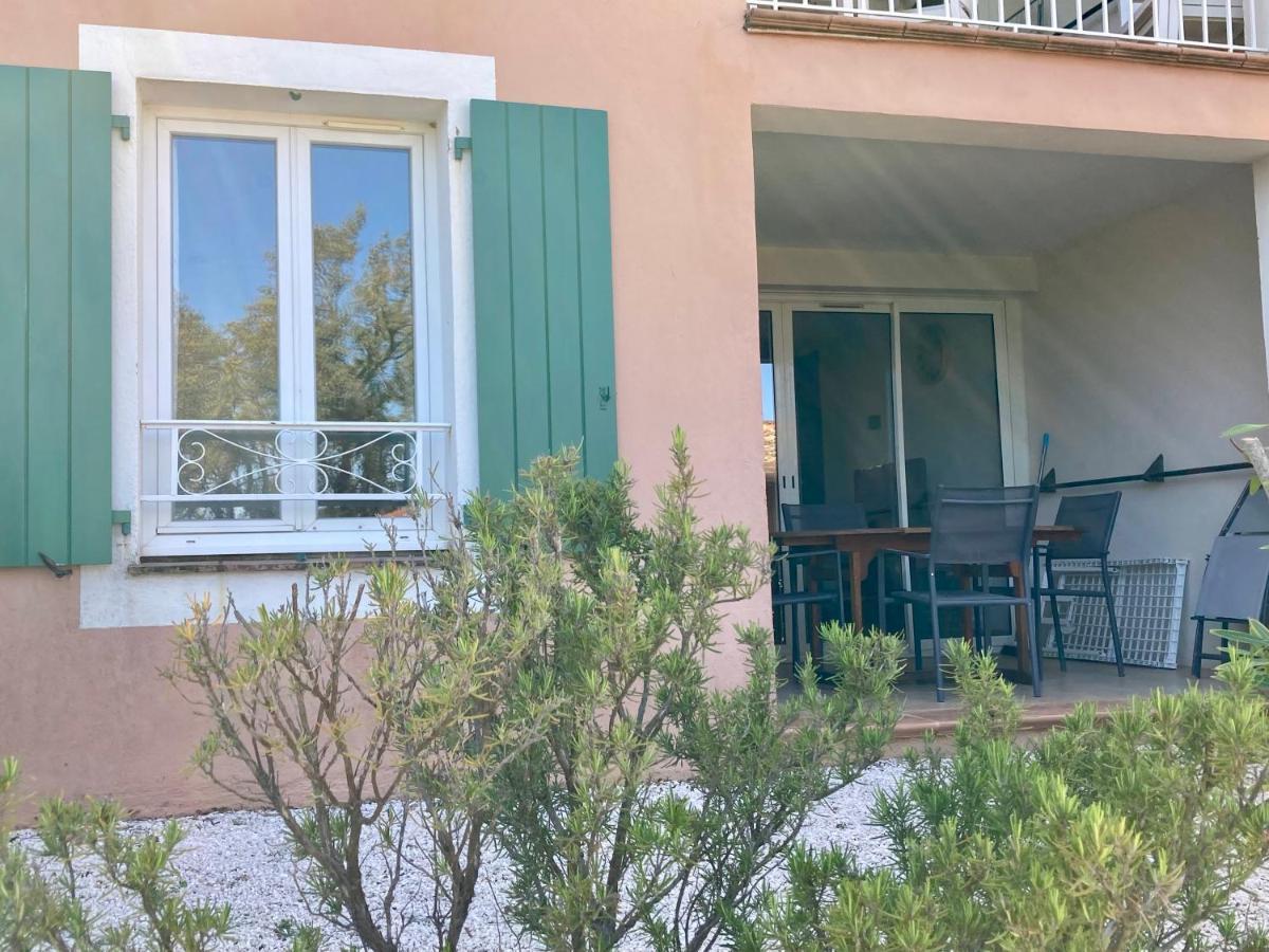 Les Restanques Glycines 2067 Grimaud Exterior foto