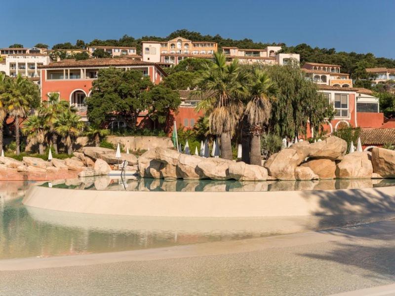 Les Restanques Glycines 2067 Grimaud Exterior foto