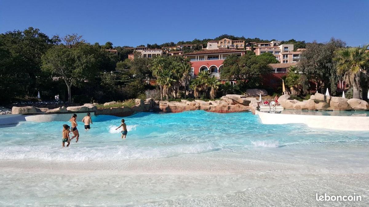 Les Restanques Glycines 2067 Grimaud Exterior foto
